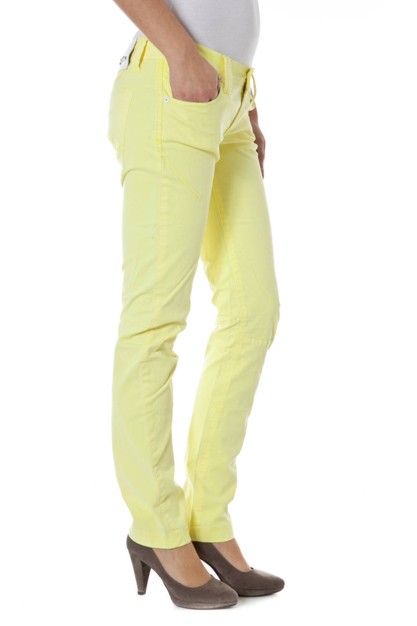 ZUELEMENTS GELBE DAMENHOSE – Bild 2
